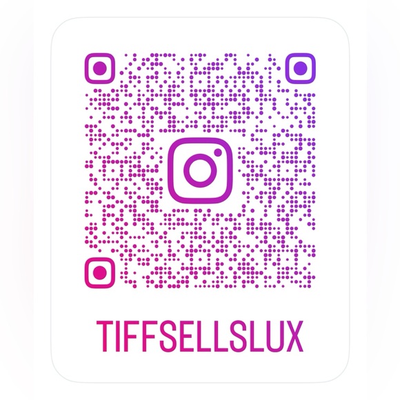 🚨 TIFF IS LIVE 🚨 - Picture 8 of 11